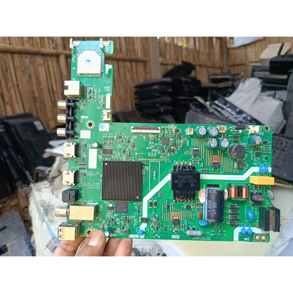 MB MESIN TV LED COOCAA 32CTE6600