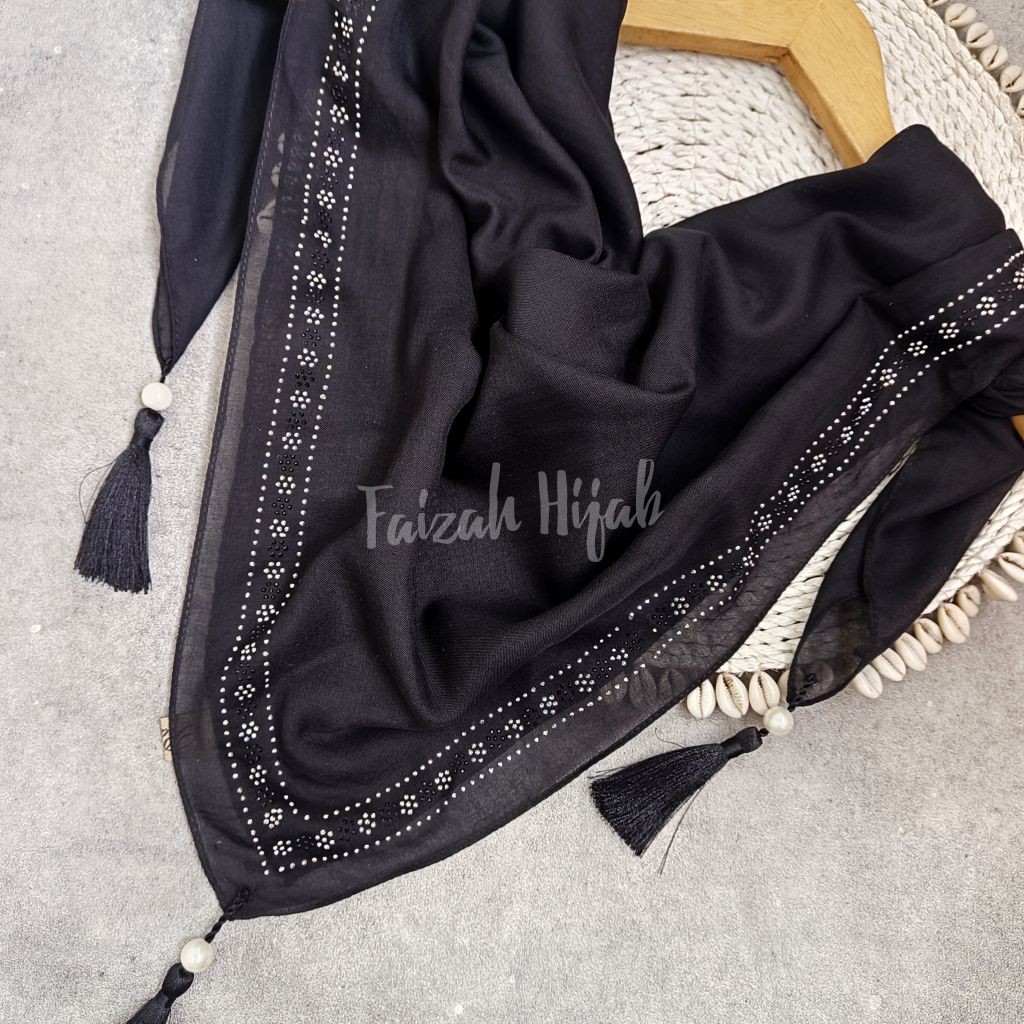 Jilbab Hijab Segiempat Paris Premiun  Manik Manik Tassel Mewah