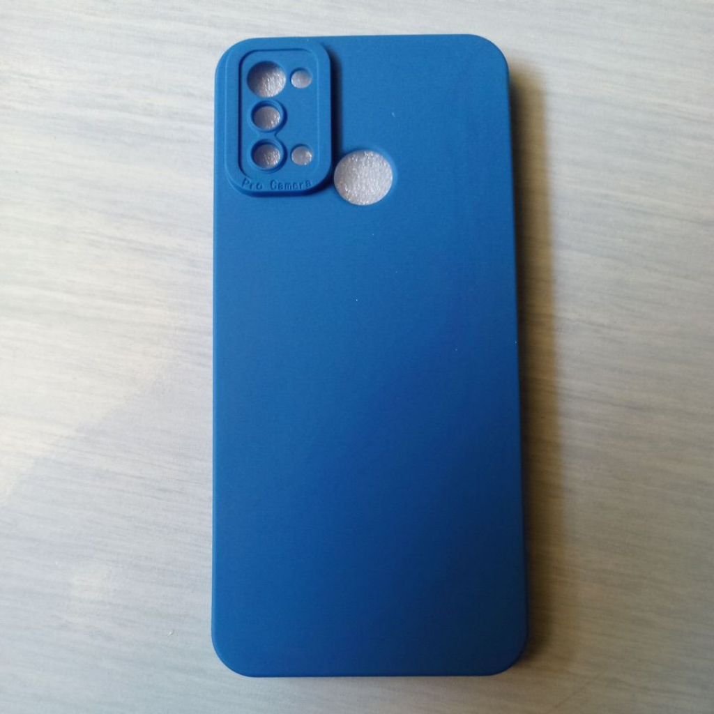 Softcase Realme 71 Hitam/Biru