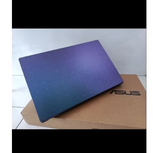 Laptop Asus E410k second