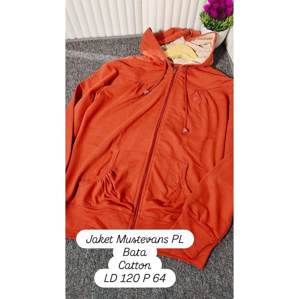 Jaket Mustevans Warna Bata Preloved