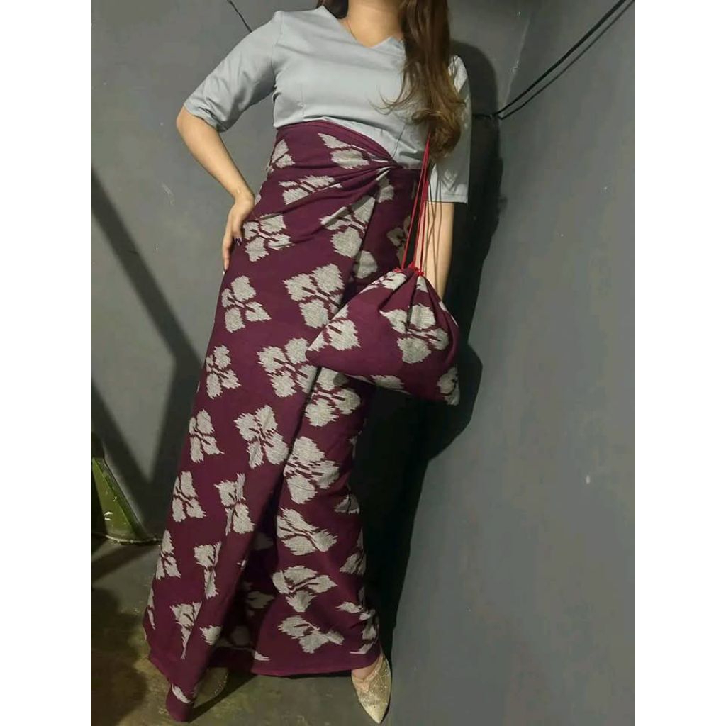 KAIN TENUN KAIN TENUN IKAT KAIN TENUN TROSO KAIN TENUN BLANGKET SARUNG TENUN TORAJA TAS SEPU