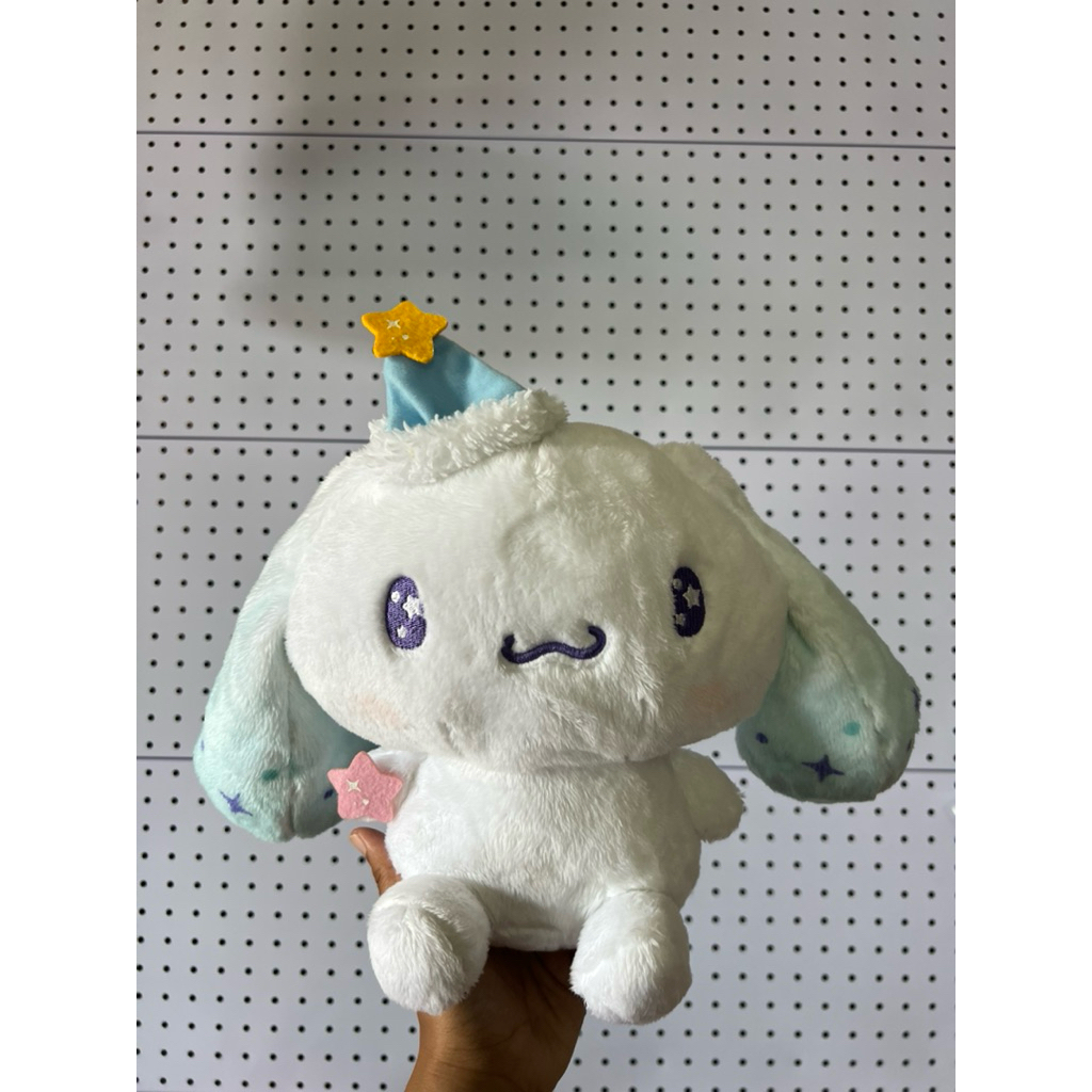 boneka cinnamoroll