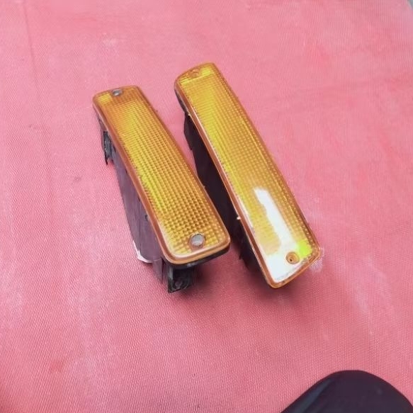 Sen Bumper LandCruiser VX80 Original - Poglamp VX 80 Original