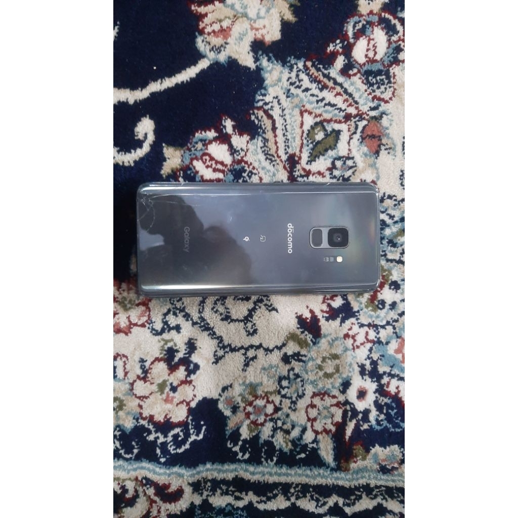 Samsung s9 docomo only wifi minta di ganti LCD mesin masih hidup/normal