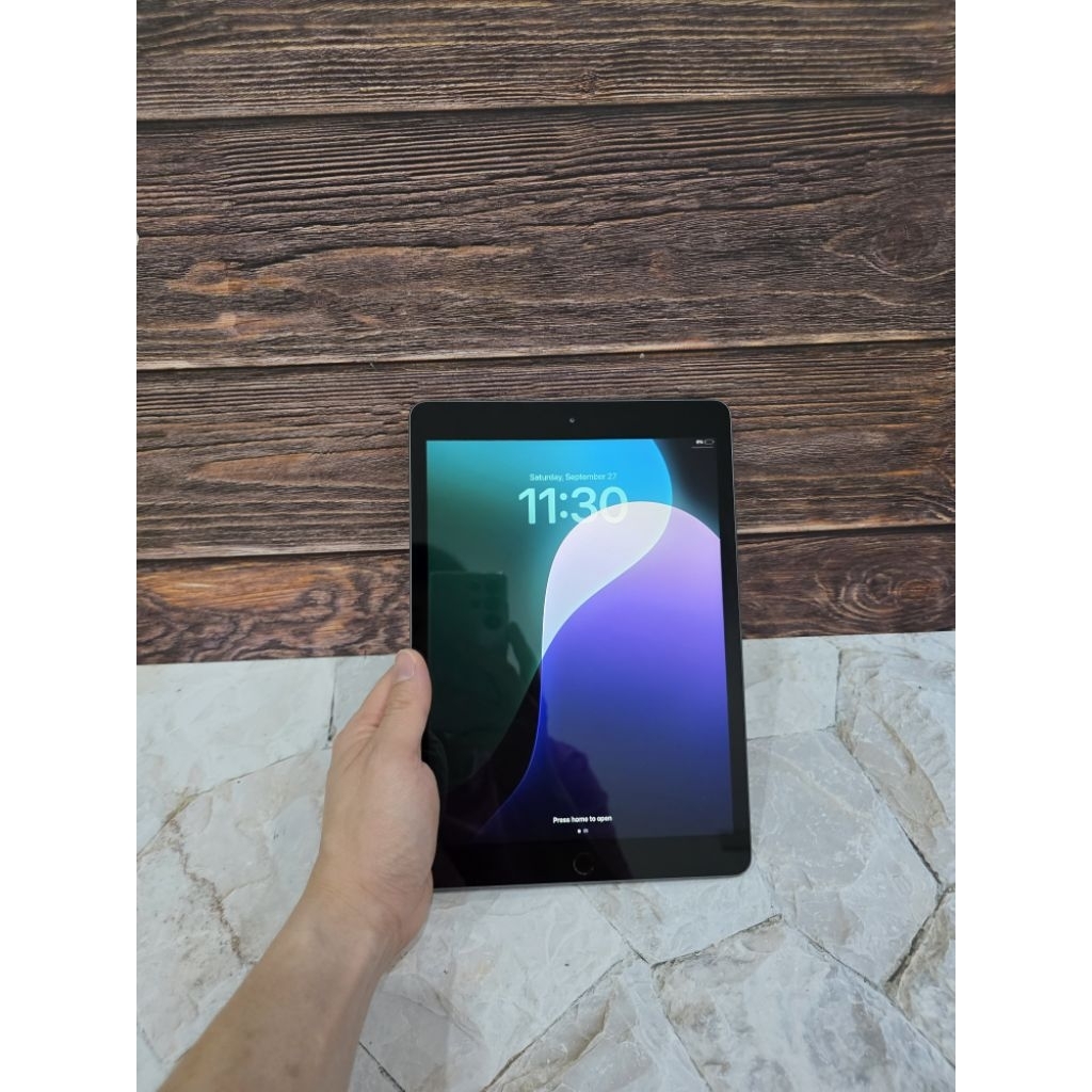 APPLE IPAD 7 WIFI ONLY 32GB EX GARANSI RESMI IBOX