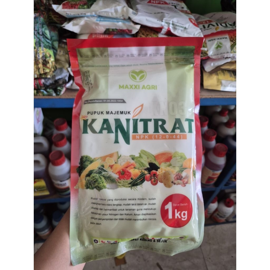 PUPUK KANITRAT 1 KG MAXXI AGRI