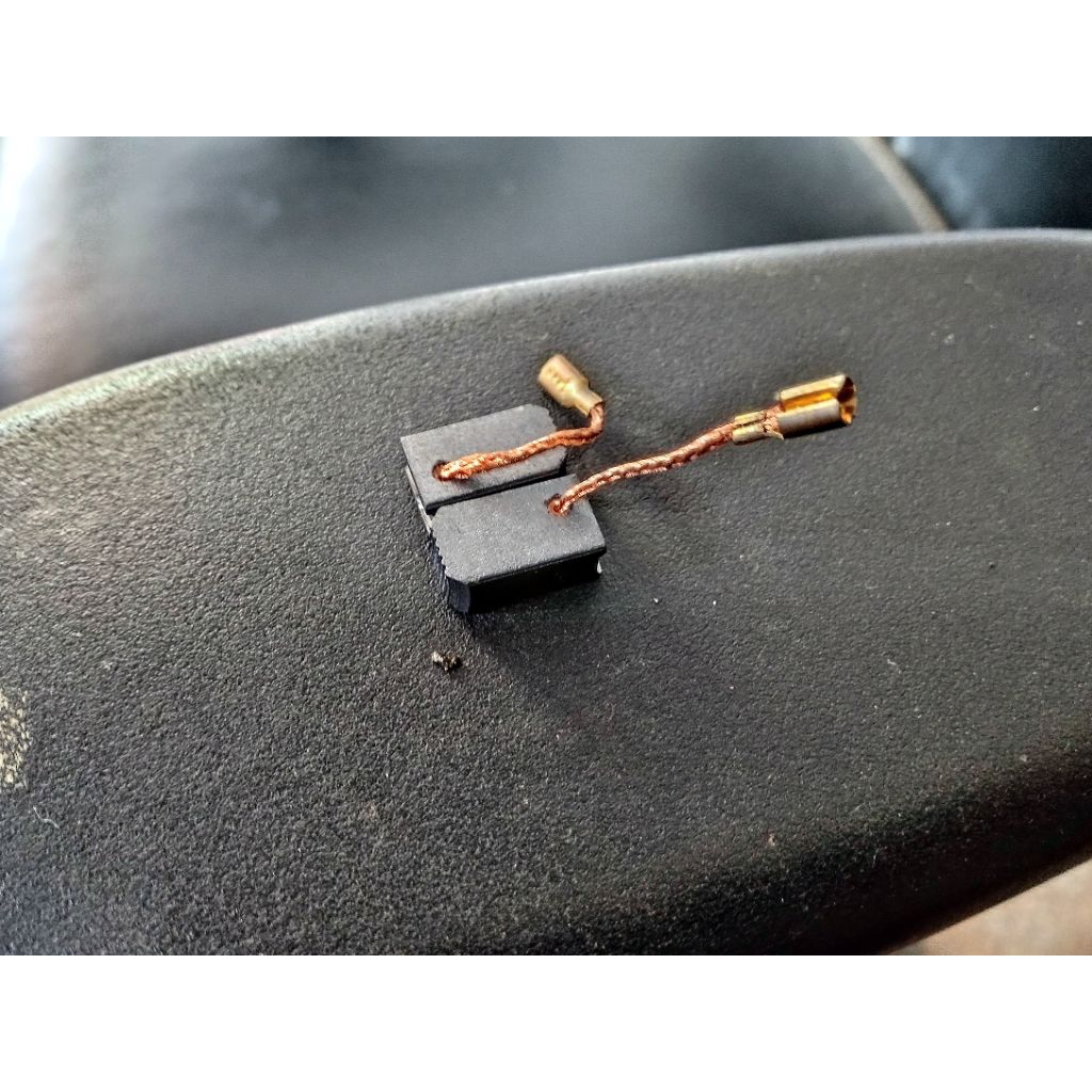 carbon brush/areng gerinda ukuran 459