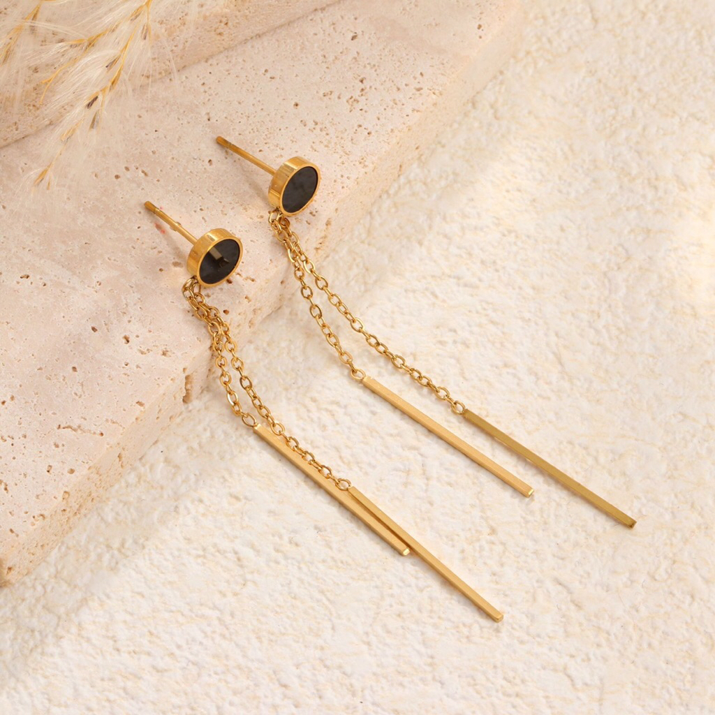 Anting Titanium Jurai Tusuk Bulat Hitam Anti Luntur