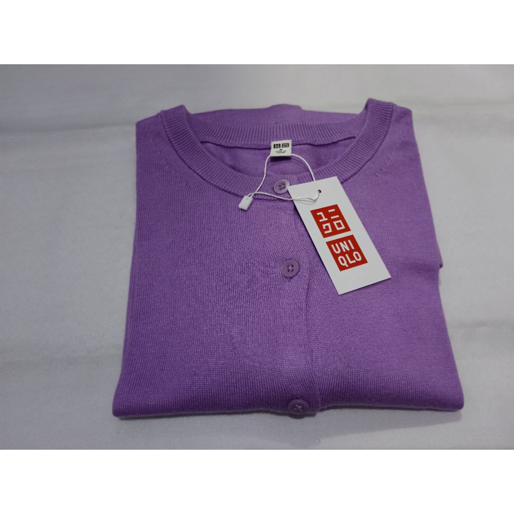 cardigan uniqlo oneck size M ungu Lilac