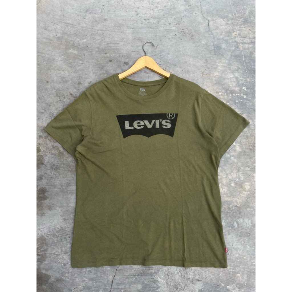 kaos levis original second preloved