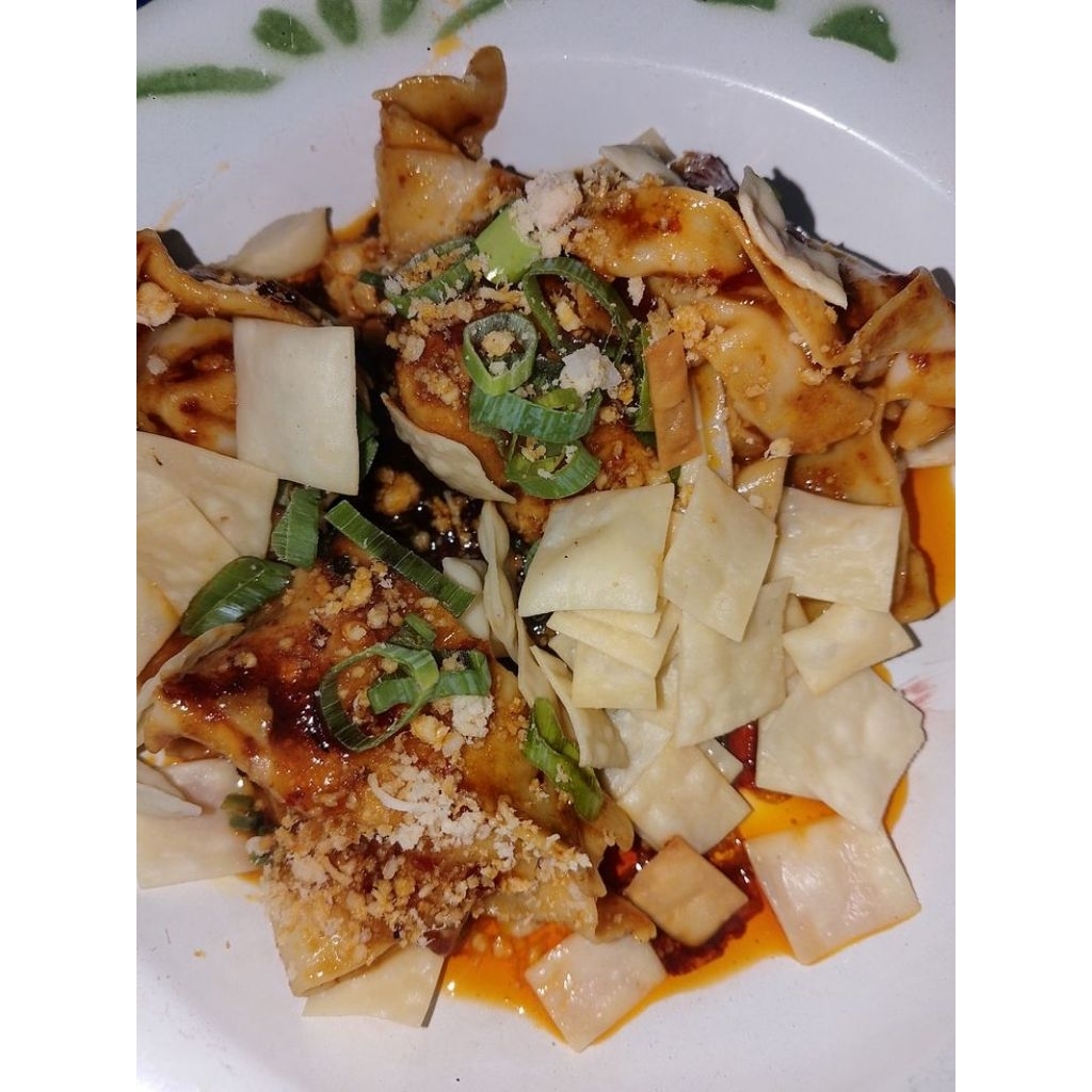 Wonton kuah chili oil