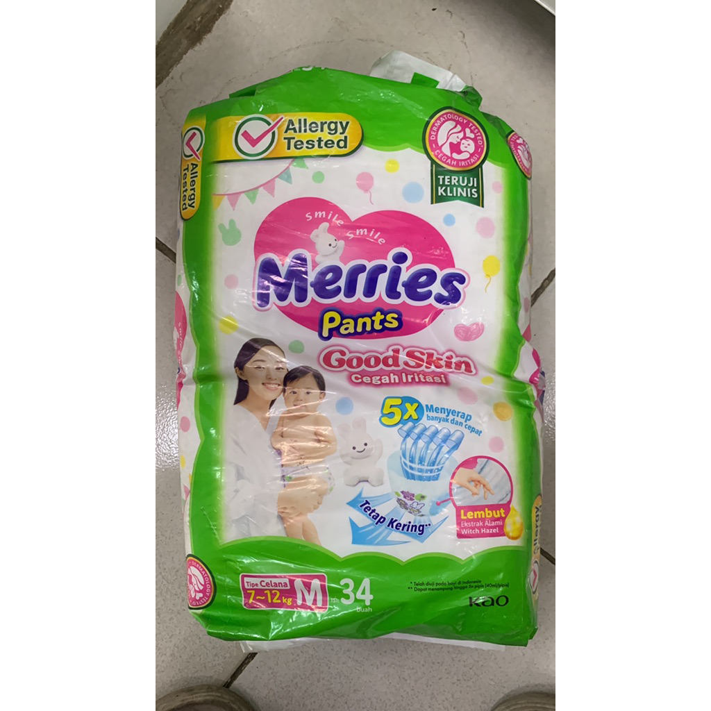 Pampers Merries Pants size M isi 34
