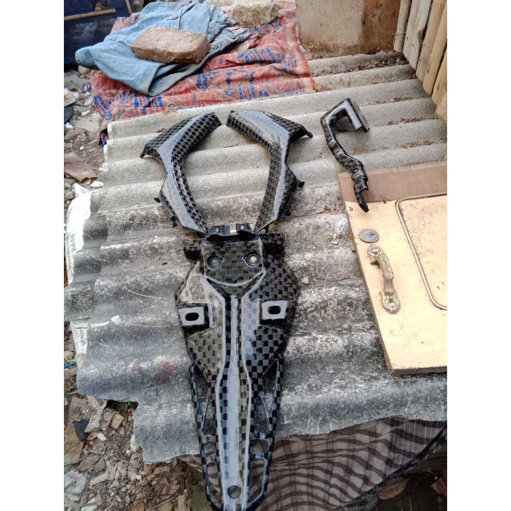 paketan spakbor belakan garnis sayap cover sensor honda vario led new 125 150 lapis carbon