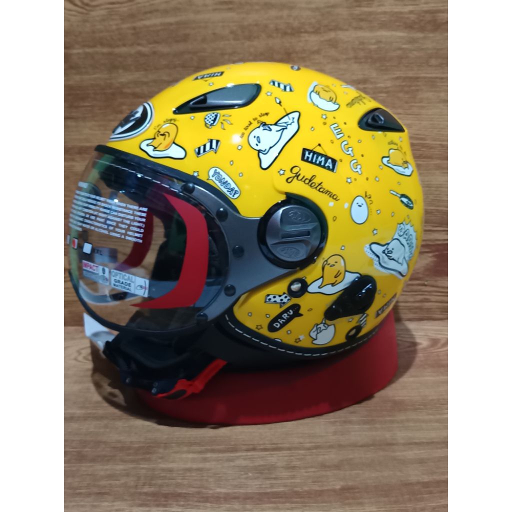 Helm kyt elsico sanrio gudetama yellow