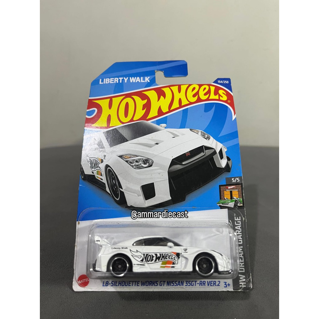 HW Nissan LBWK R35 Putih Hot Wheels
