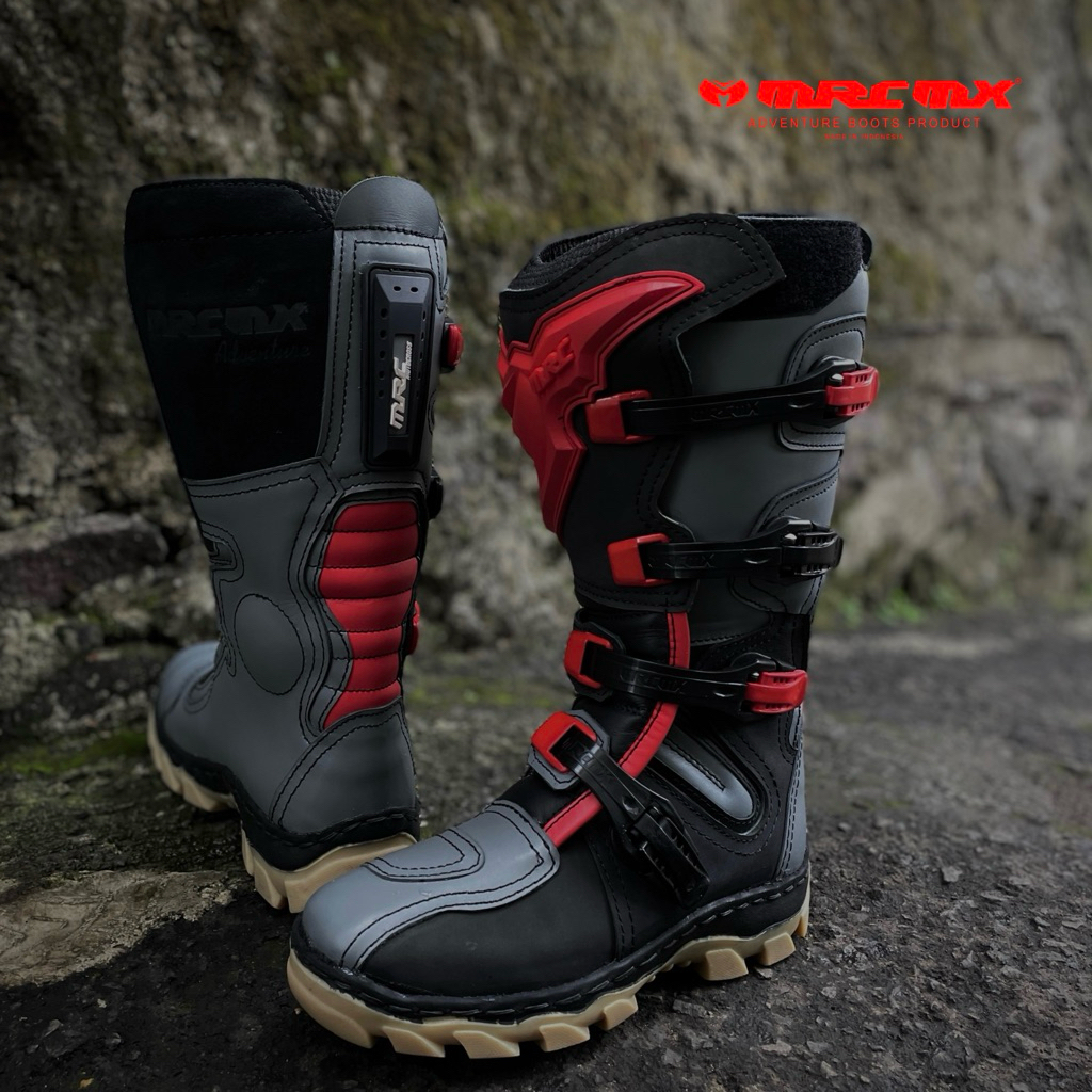 SEPATU TRAIL ADVENTURE TECHNO 7 SERIES