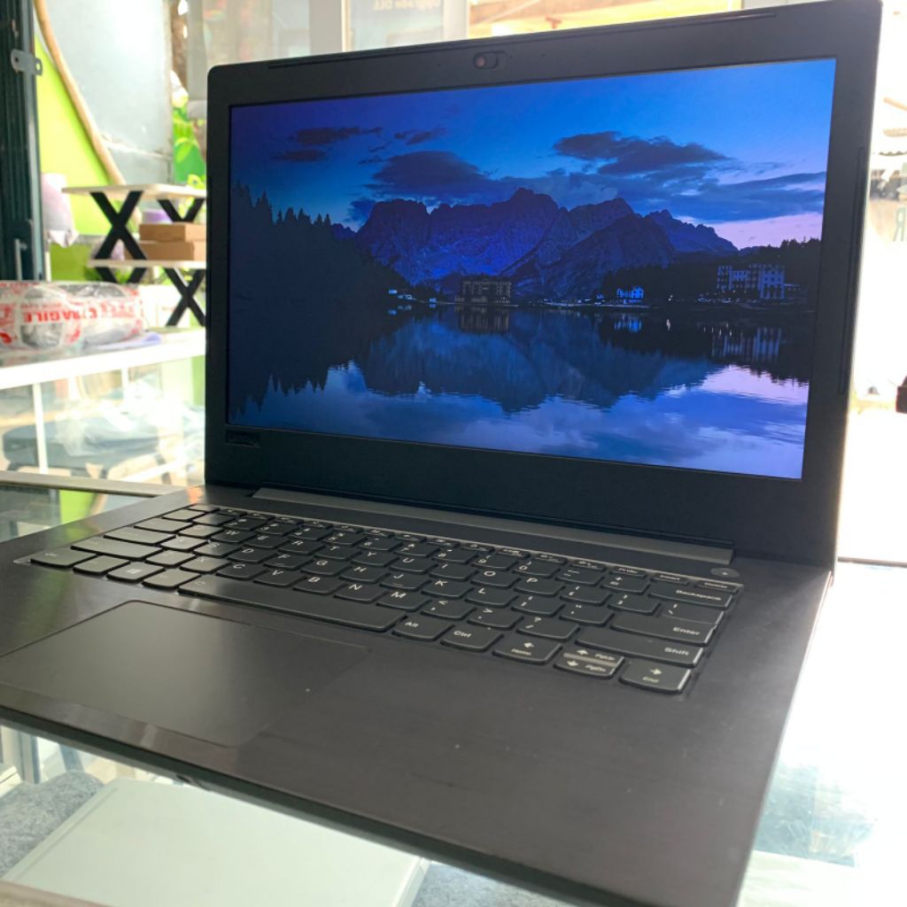 Lenovo Ideapad V330 15 IKB (81B0) i7 Gen 8