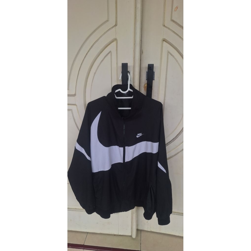 Jaket Nike SWOOSH big logo (fashion)