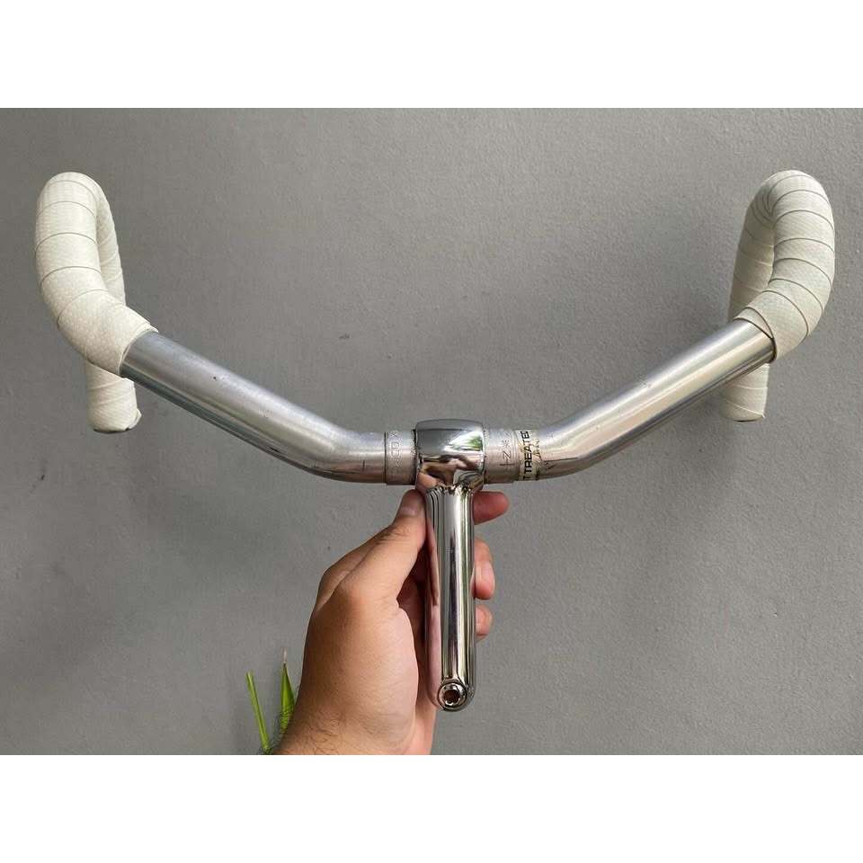 Barset Trackbar Nitto ADBX Duralium 420 mm & Quilstem Nitto Jaguar 100 NJS