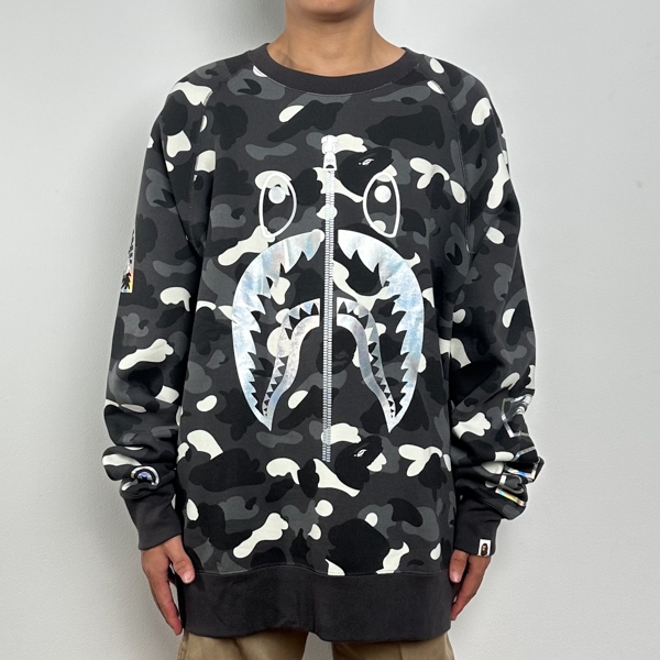Sweater BAPE SHARK HOLOGRAM CITY CAMO GLOW IN THE DARK SWEATSHIRT 100% ORIGINAL
