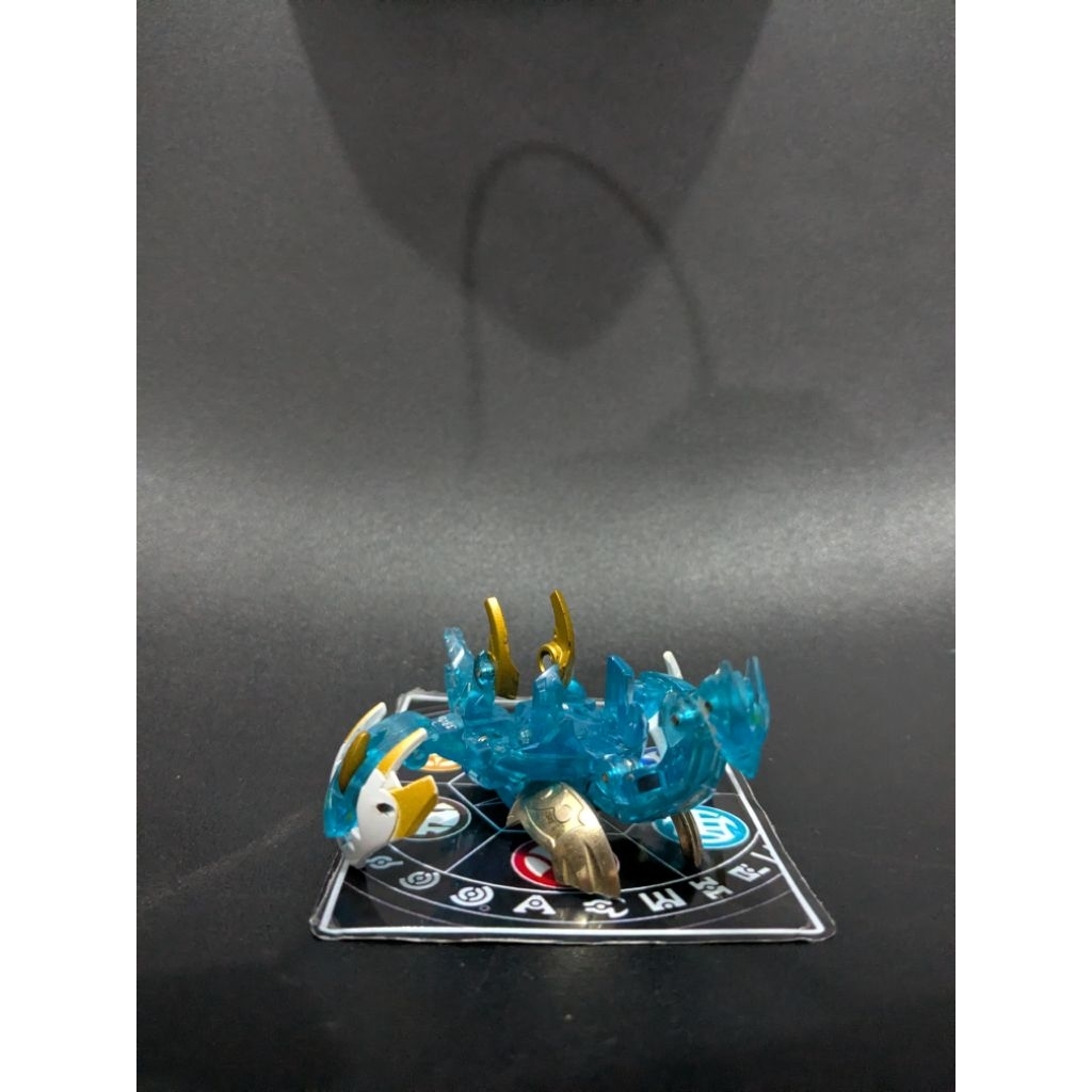 Bakugan Bakutech Van Falco Translucent