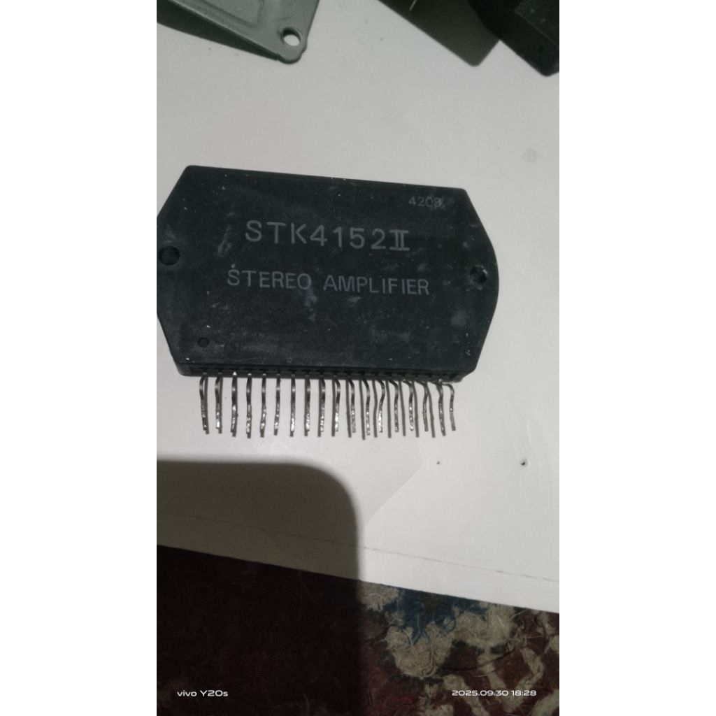 ic stk 4152
