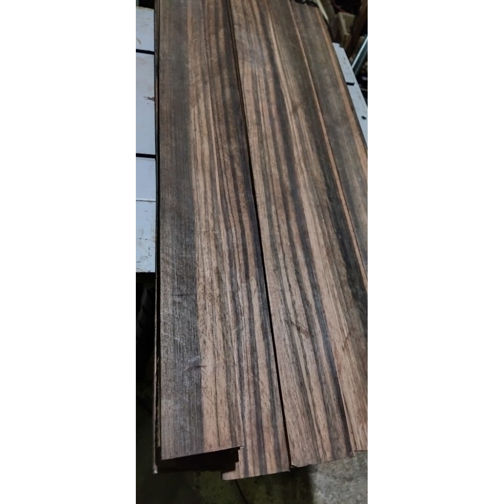 kayu ebony/kayu amara