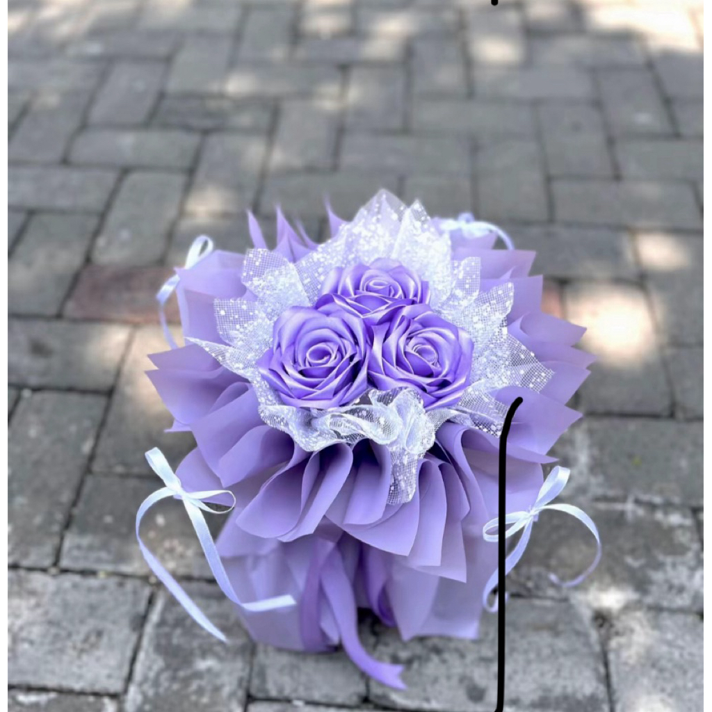 buket bunga satin 3 tangkai gembul/buket satin murah/buket murah