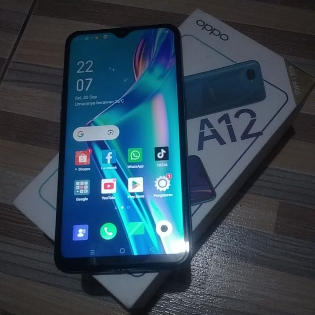 HP OPPO A12 RAM 4/64 GB (BIRU MUDA) ORIGINAL NORMAL (KET. BACA DISKRIPSI).
