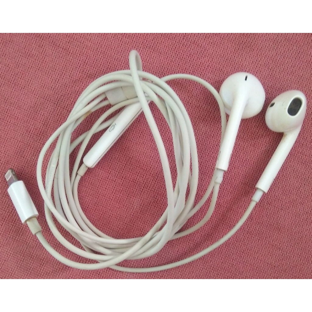 Apple A1748 Earpods Lightning Bekas Bawaan iPhone X Jaminan Original Fungsi Normal