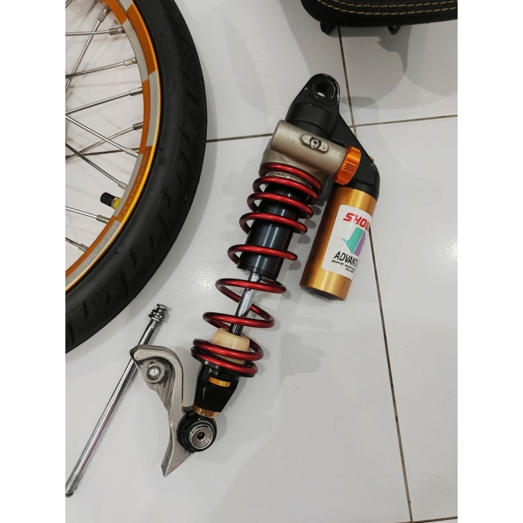 showa cnc + raiser anting bebek mio