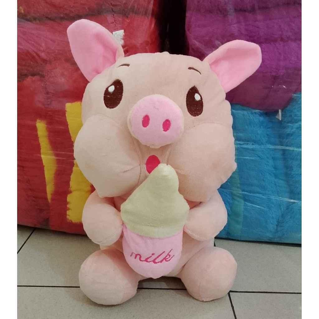 boneka babi dot