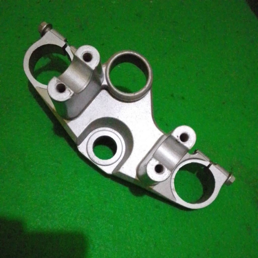 segitiga atas Yamaha byson original second