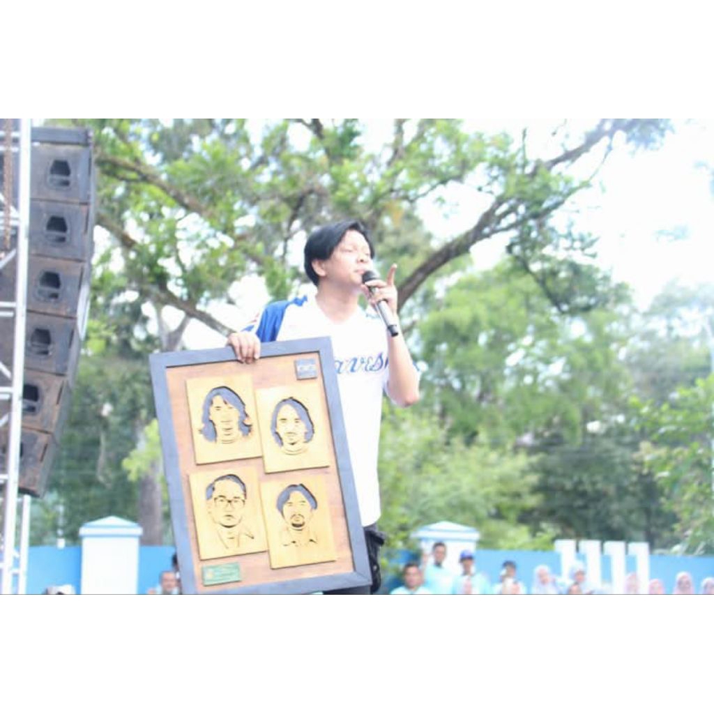 SKETSA KAYU UKIR 4 WAJAH