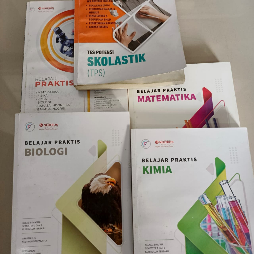 PRELOVED Buku Belajar Praktis Kursus Neutron Kelas 12 Matematika Fisika Kimia Biologi Tes Potensi Sk