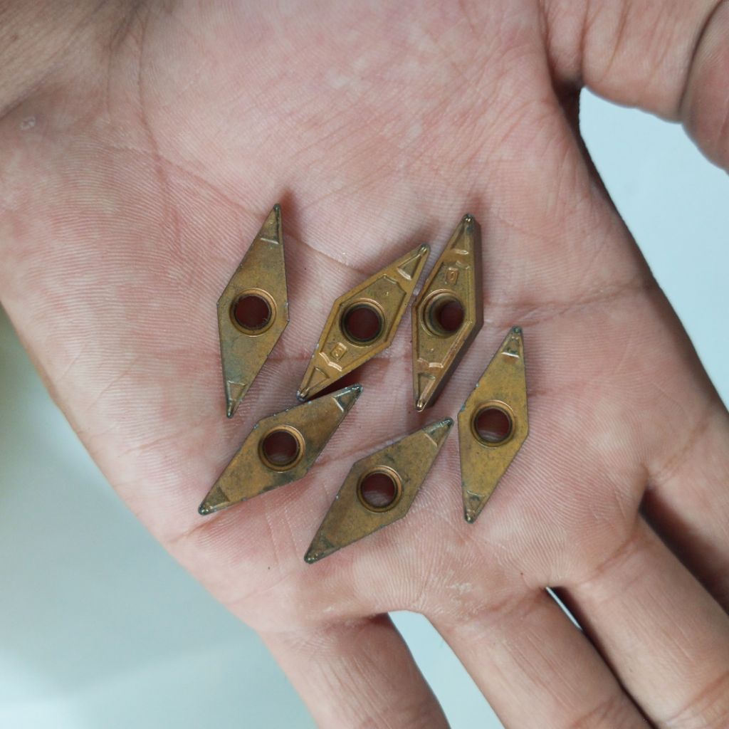 Insert bubut VCMT1604 Carbide pahat BUBUT VBMT16  Bekas mulus