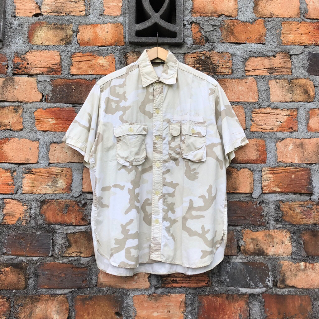 Let it Ride Camo Double Pocket Shirt