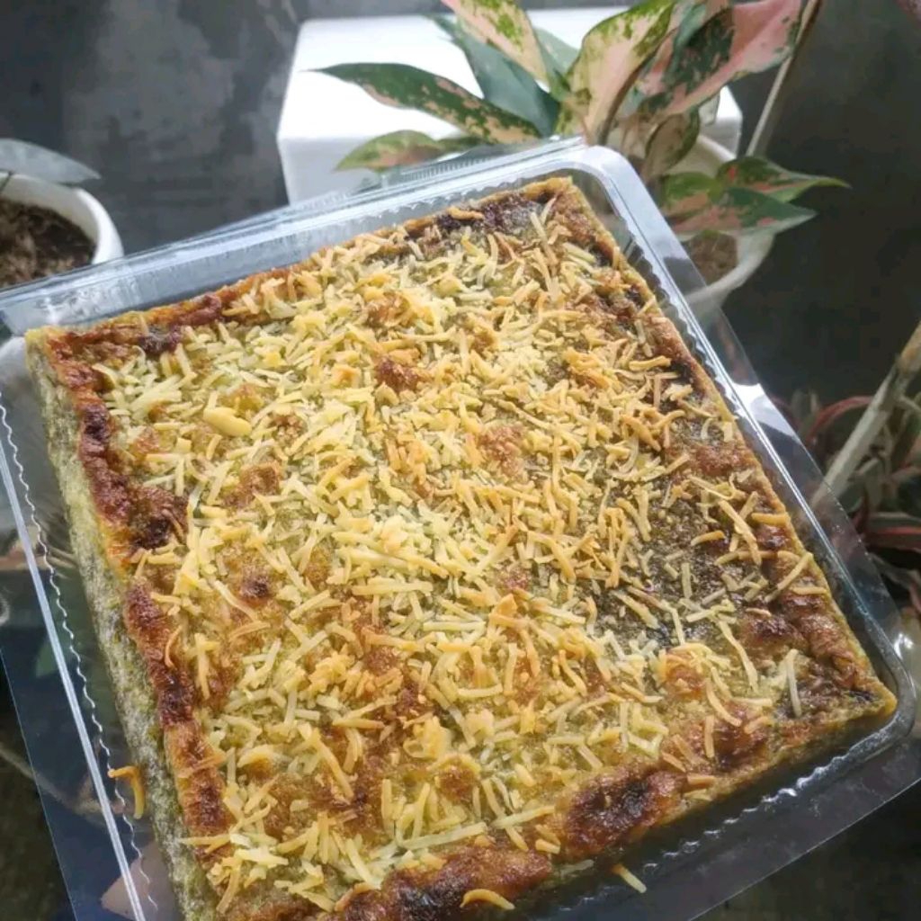 Original Khas Lampung Lapis Legit dan Engkak Ketan Premium Homemade