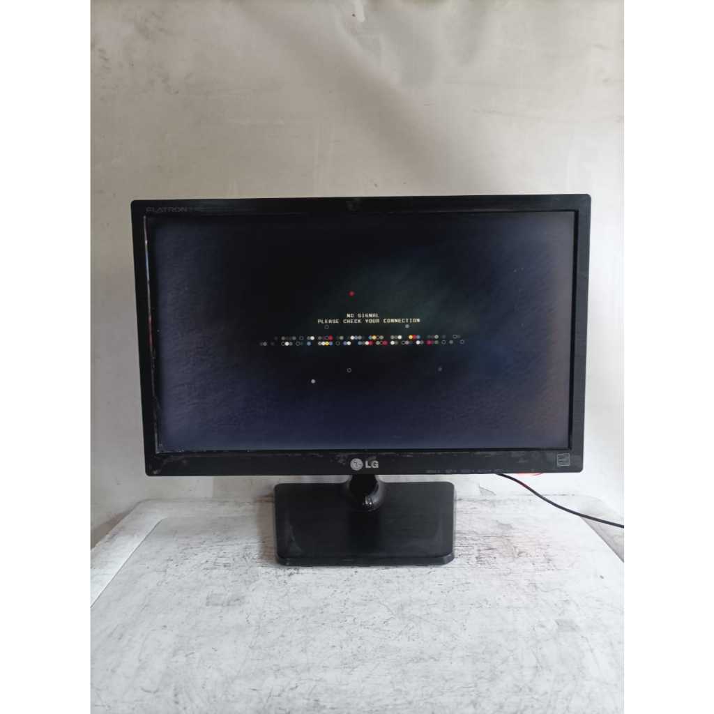 lcd monitor lg flatron e1942 kondisi minus layar berembun kotor