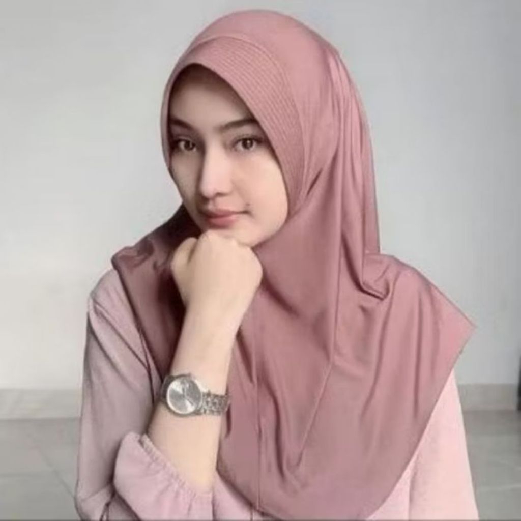 Jilbab Bergo Instan - Hijab Bergo Pet - Kerudung Bergo Instan
