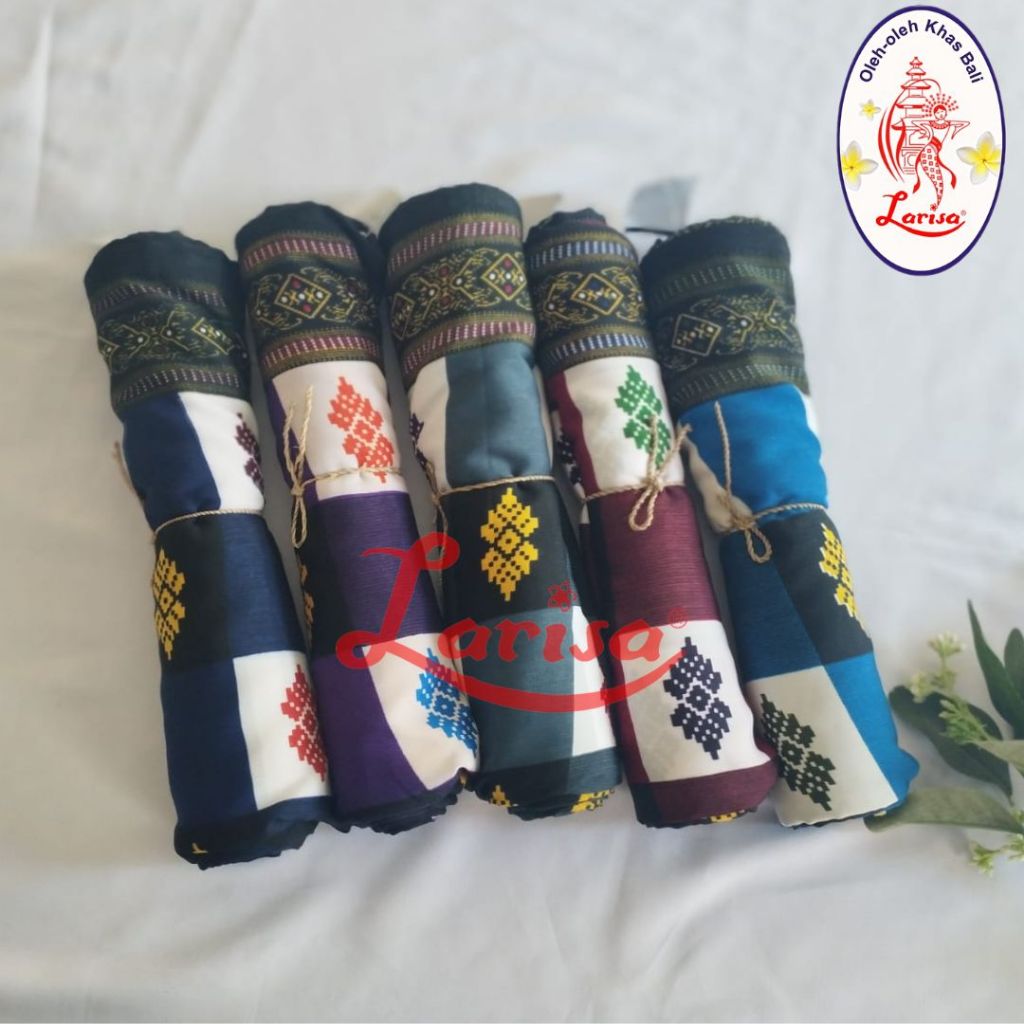 Sarung Kotak Kecil Bali