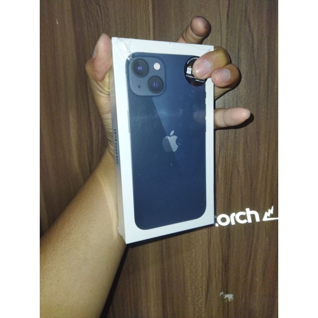 hp iPhone 13 new garansi resmi