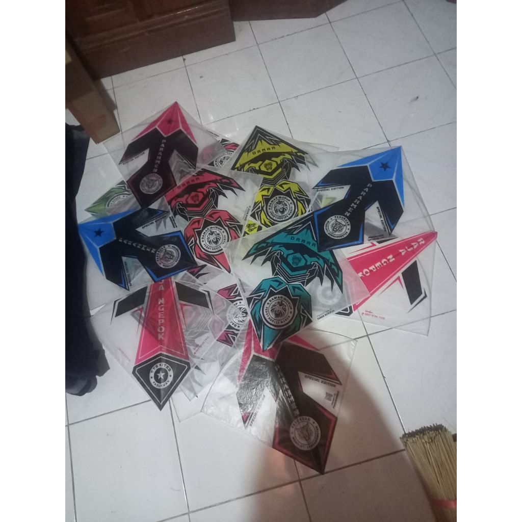 layangan sukoi super petung