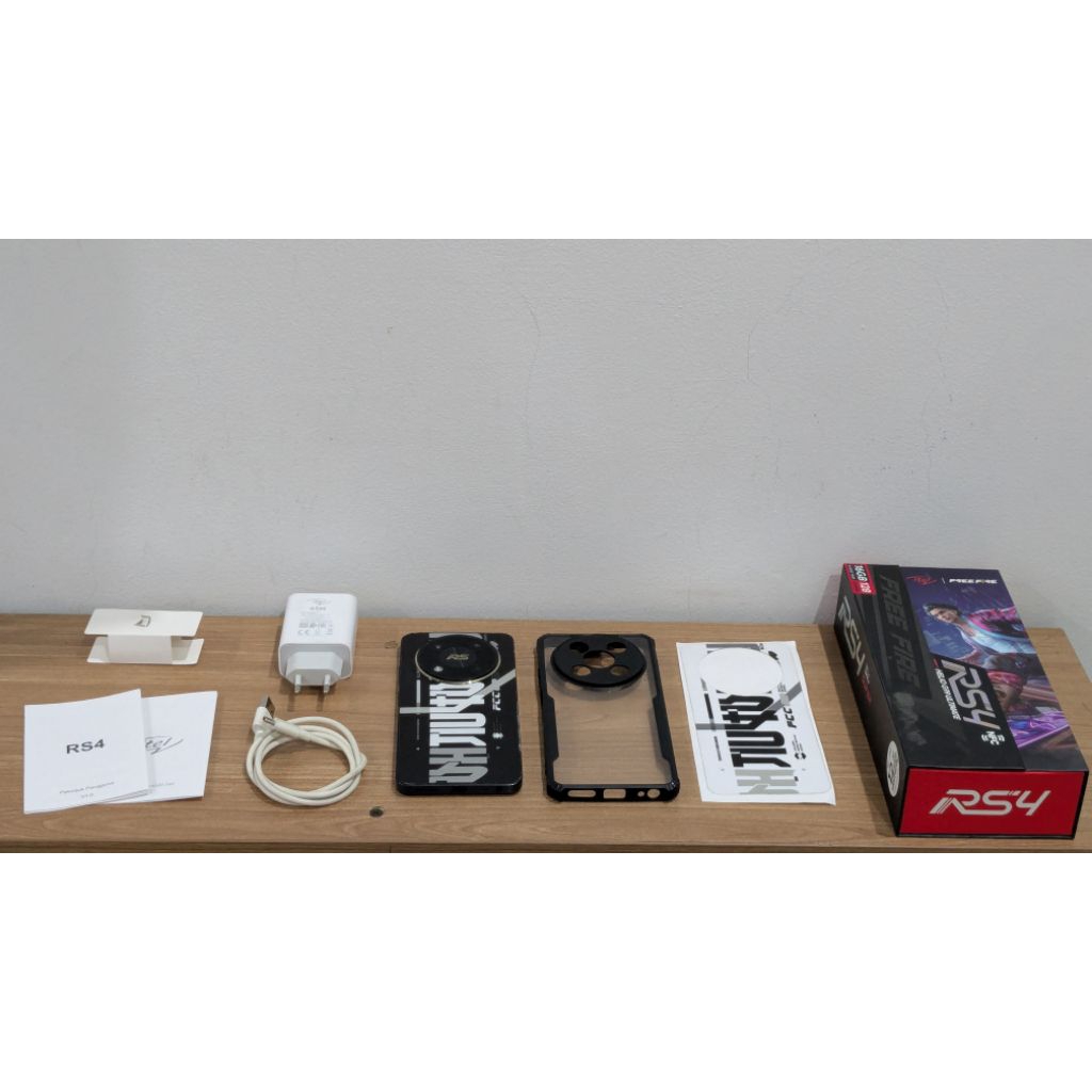 ITEL RS4 SECOND HITAM 8/128