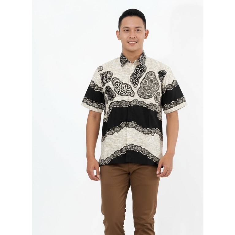 Kemeja Hem Batik Pria Lengan Pendek Hitam Putih 04 - Batik Nulaba