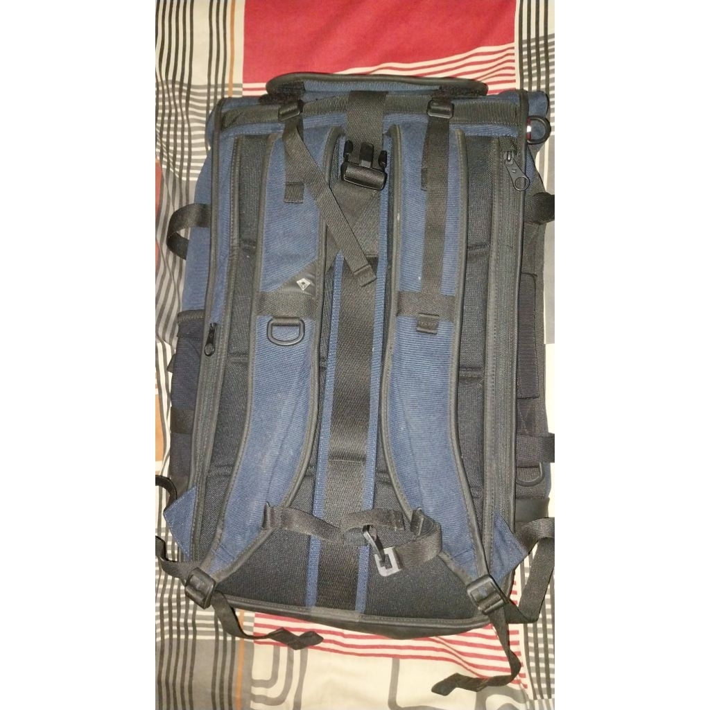 bodypack vacation 1.0 preloved