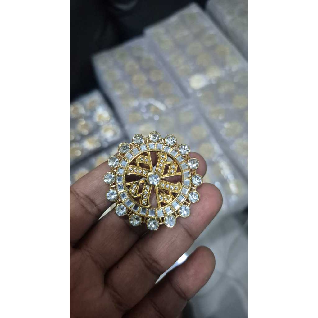 Pemasok label hijab custom desain sendiri untuk aksesoris kerudung dan pin cor alloy buat kerudung h