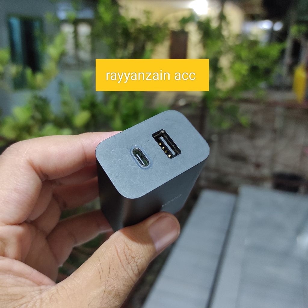 Adaptor LENOVO 50W 50 WATT original copotan hp ( second )