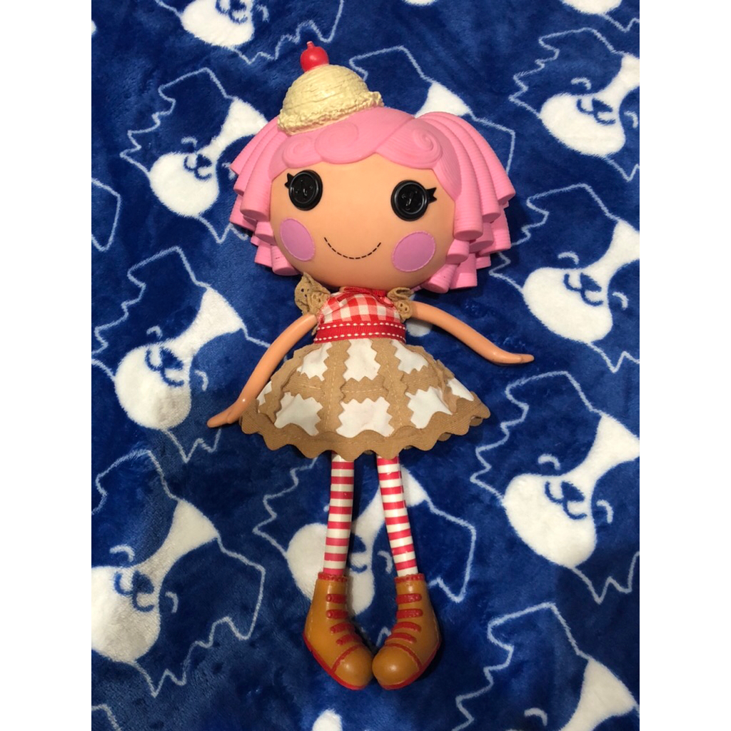 lalaloopsy cherry crisp crust prelove MGA original doll